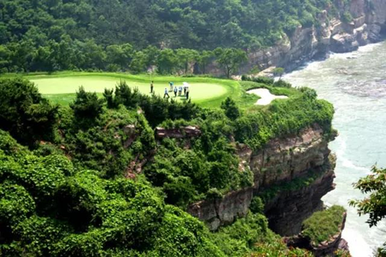 大连金石高尔夫俱乐部(海景球场)